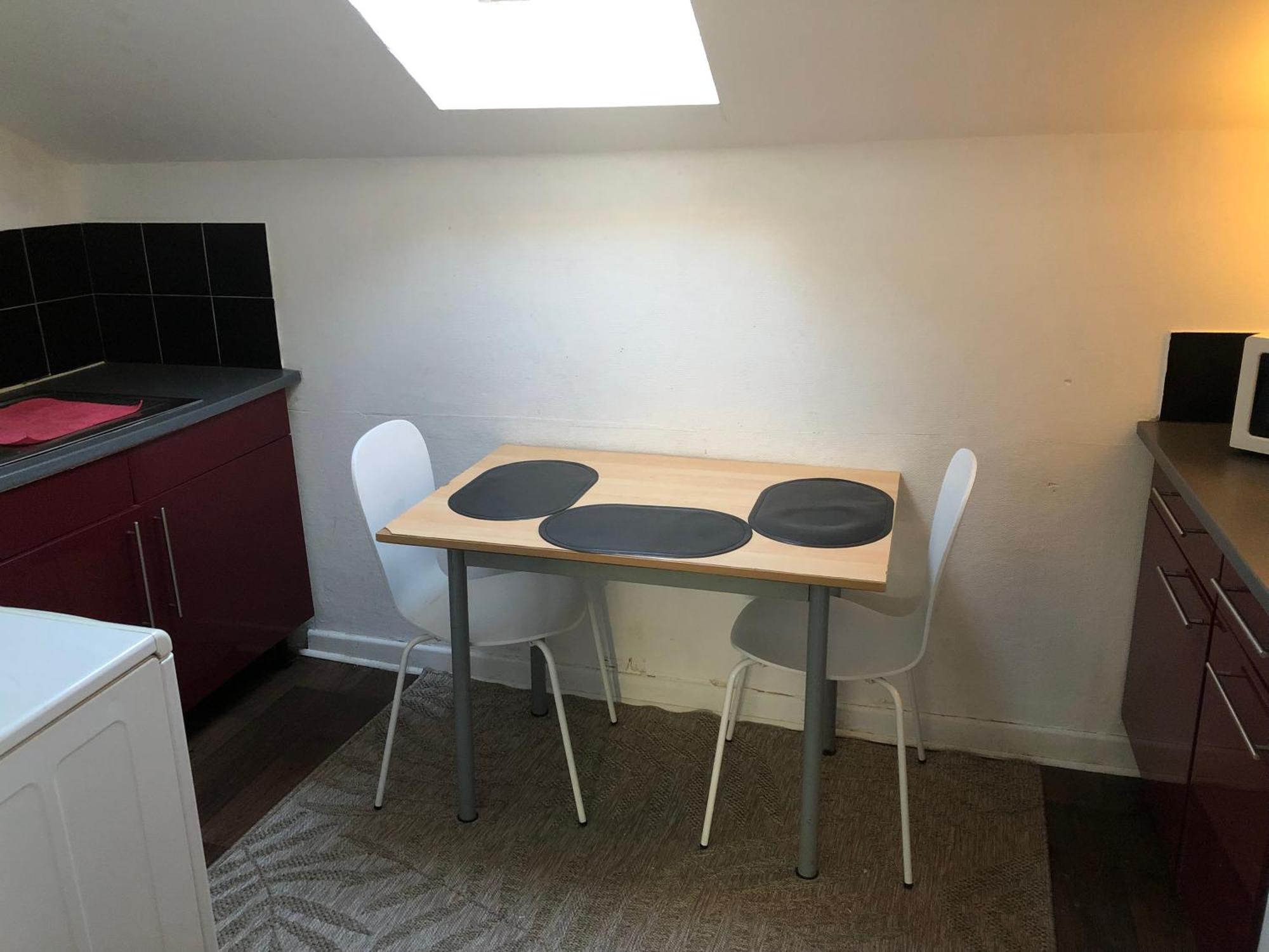Le Victor Hugo 4 D Et Sa Pizza Offerte Apartamento Aurillac Exterior foto